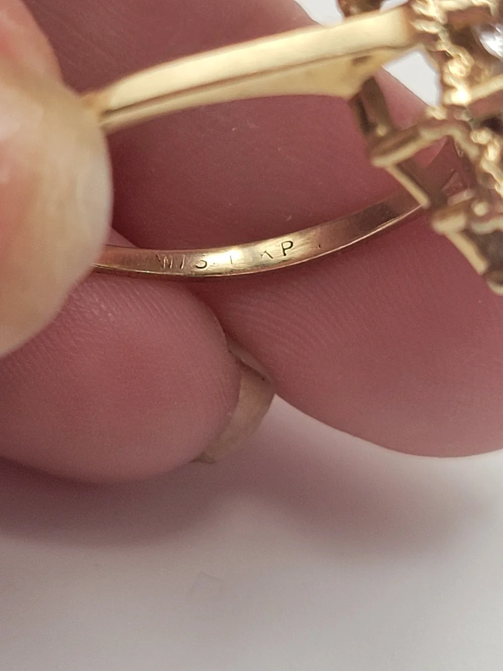 Vintage W/5 14K Cocktail Statement Ring with clear ornate Scalloped Halo Design